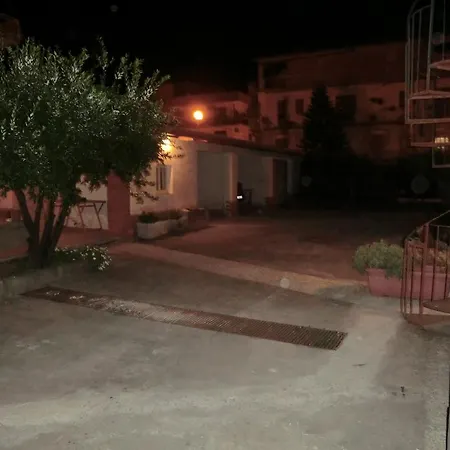 Bed & Breakfast Civico 115 Gaggi