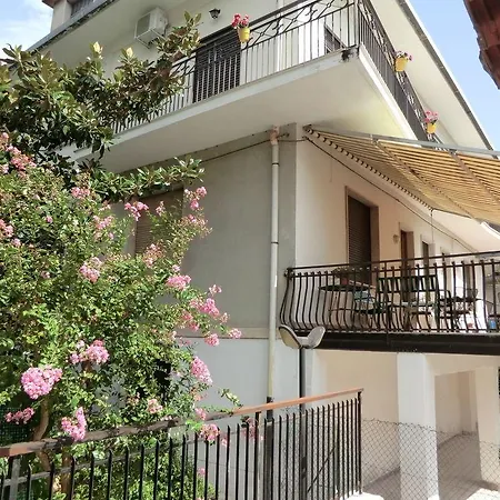 Civico 115 Bed & Breakfast 3*